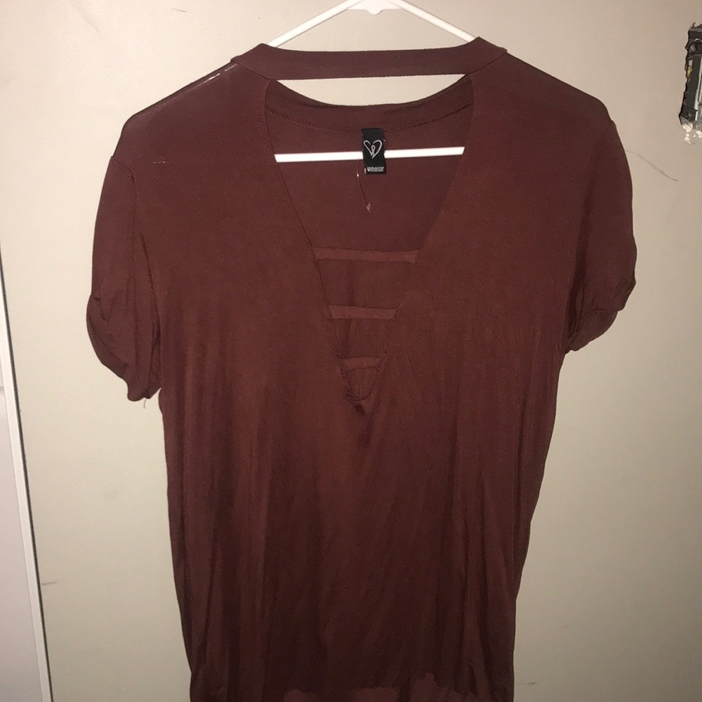 Maroon deep neck t-shirt